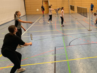 Badminton